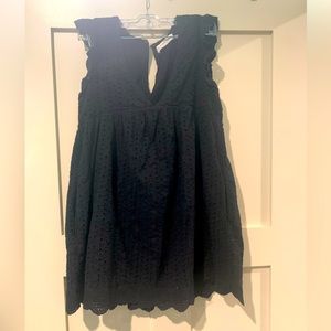 Small black babydoll jumper/dress